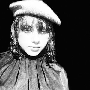 Meet your Posher, Damaris